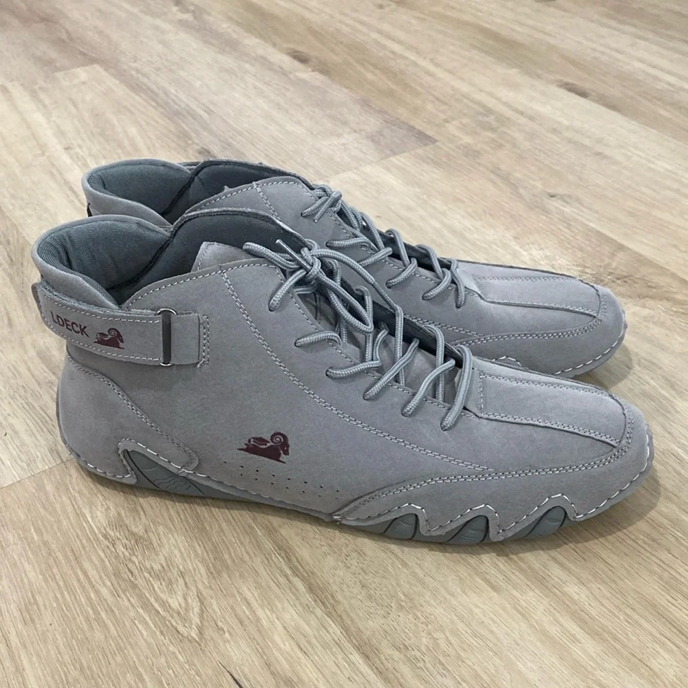 NEW Men’s Lansgeling Suede Chukka Sneakers